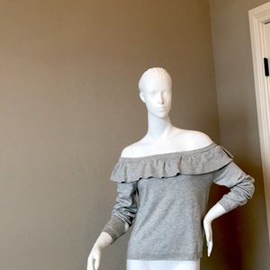 H&M Off the shoulder light weight knit long sleeve